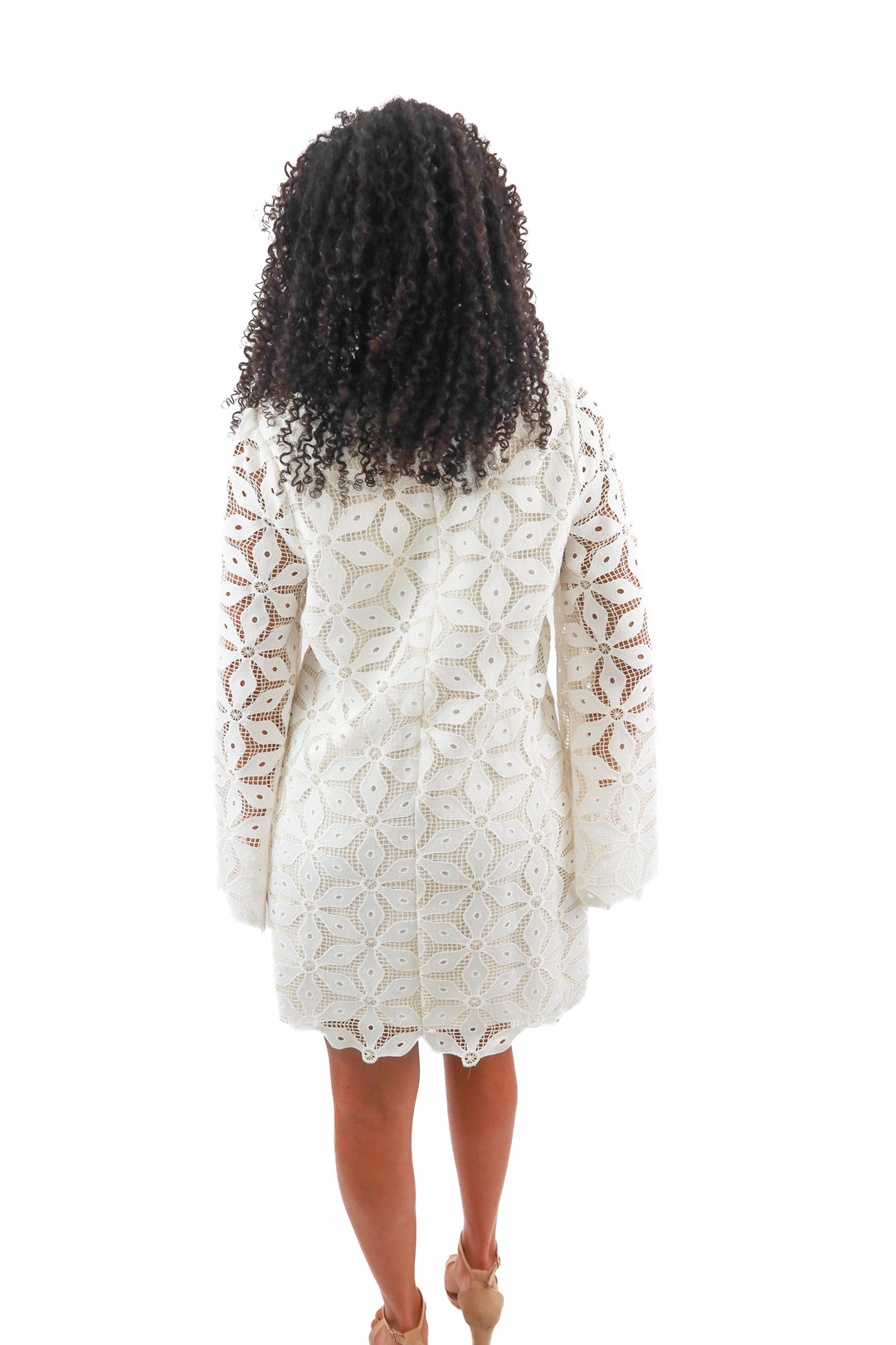 Tuckernuck white eyelet dress NWT (M)