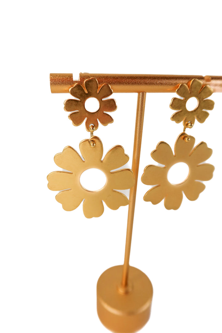 Madewell gold double flower earrings