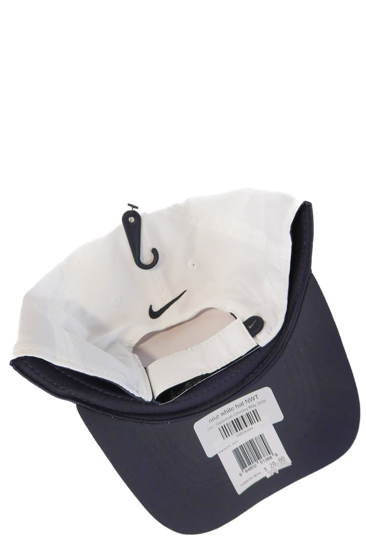 nike white hat NWT (retail $28)
