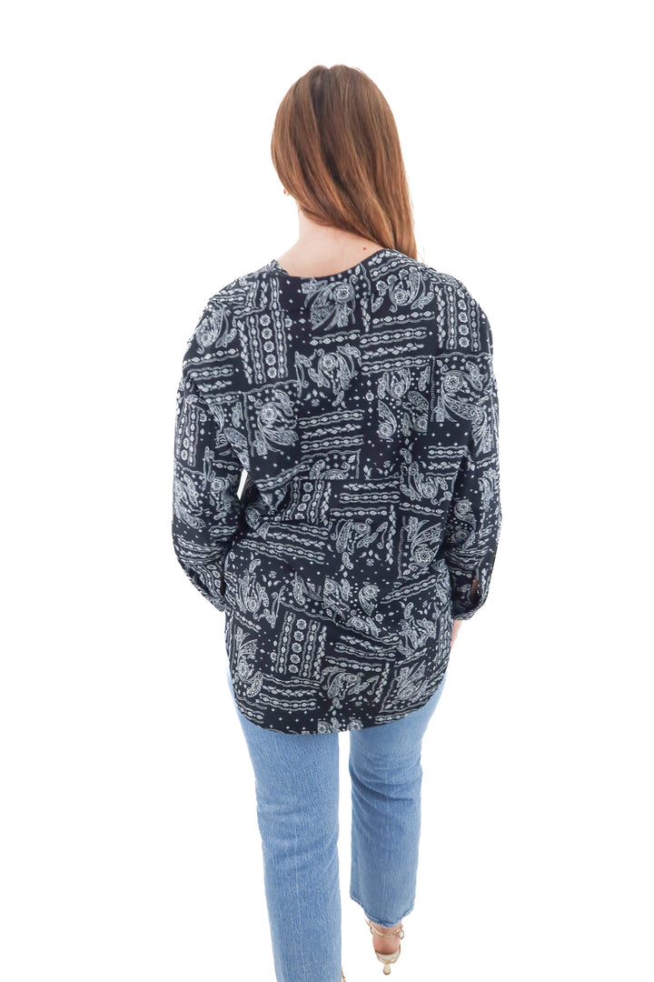 vici black and white paisley button up (s; retail $58)
