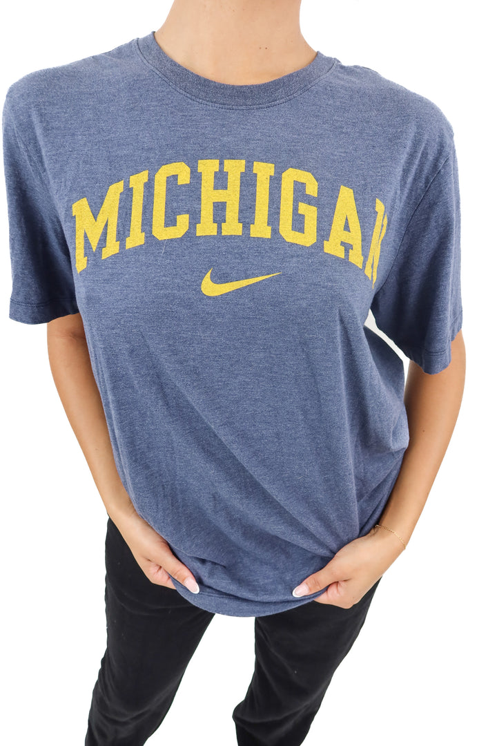 Nike blue Michigan tee (L)