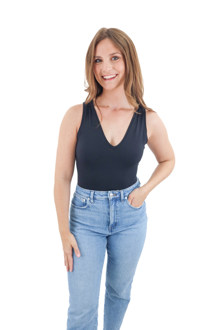 spanx v neck tank bodysuit NWT & NWOT (s)