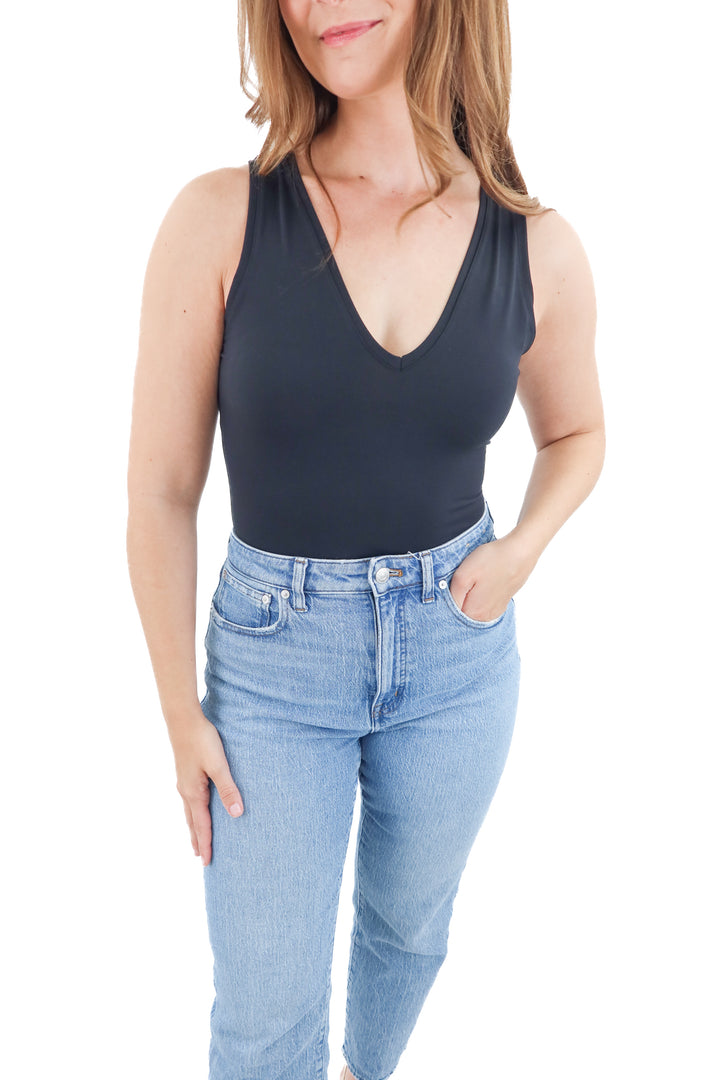 spanx v neck tank bodysuit NWT & NWOT (s)