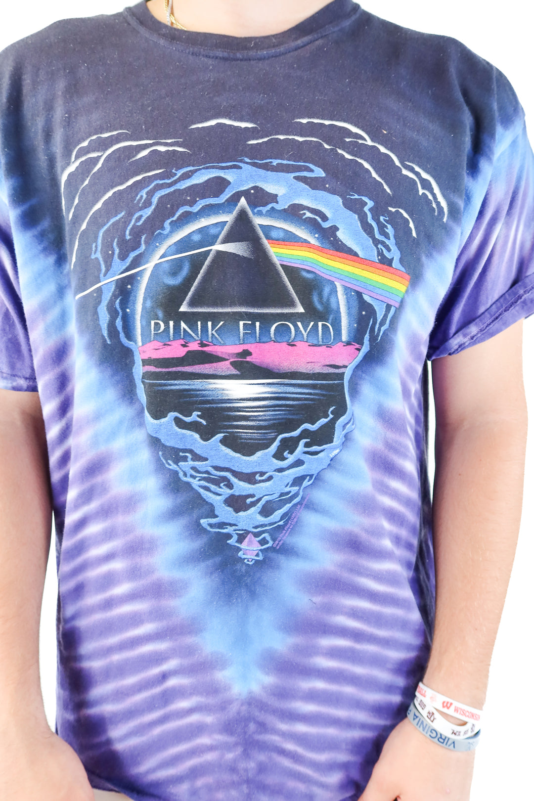 SOLD pink floyd graphic tshirt (xl)