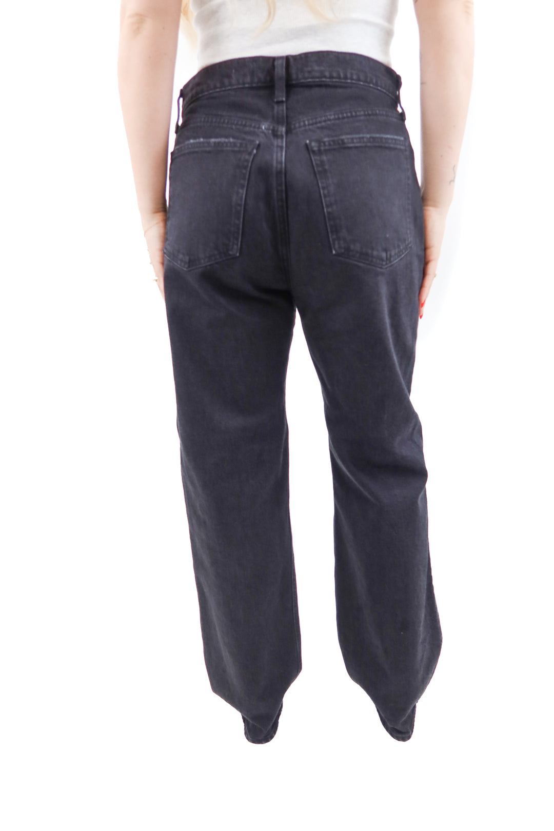 abercrombie & fitch black high rise the 90s relaxed ripped jeans (29; retail $90)