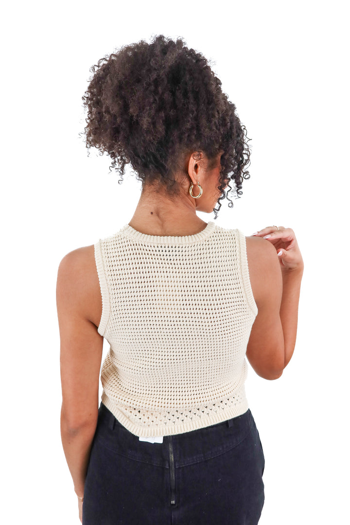 Vici tan crochet knit sleeveless top (S)