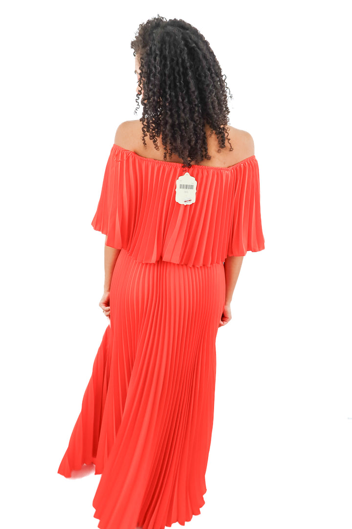 altard state red smocked/pleated maxi dress NWT (L; retail $109.95)