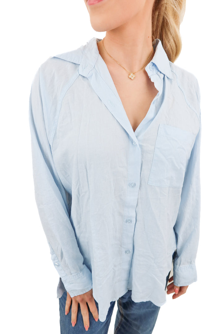 Z Supply blue linen shirt (S; retail $79)