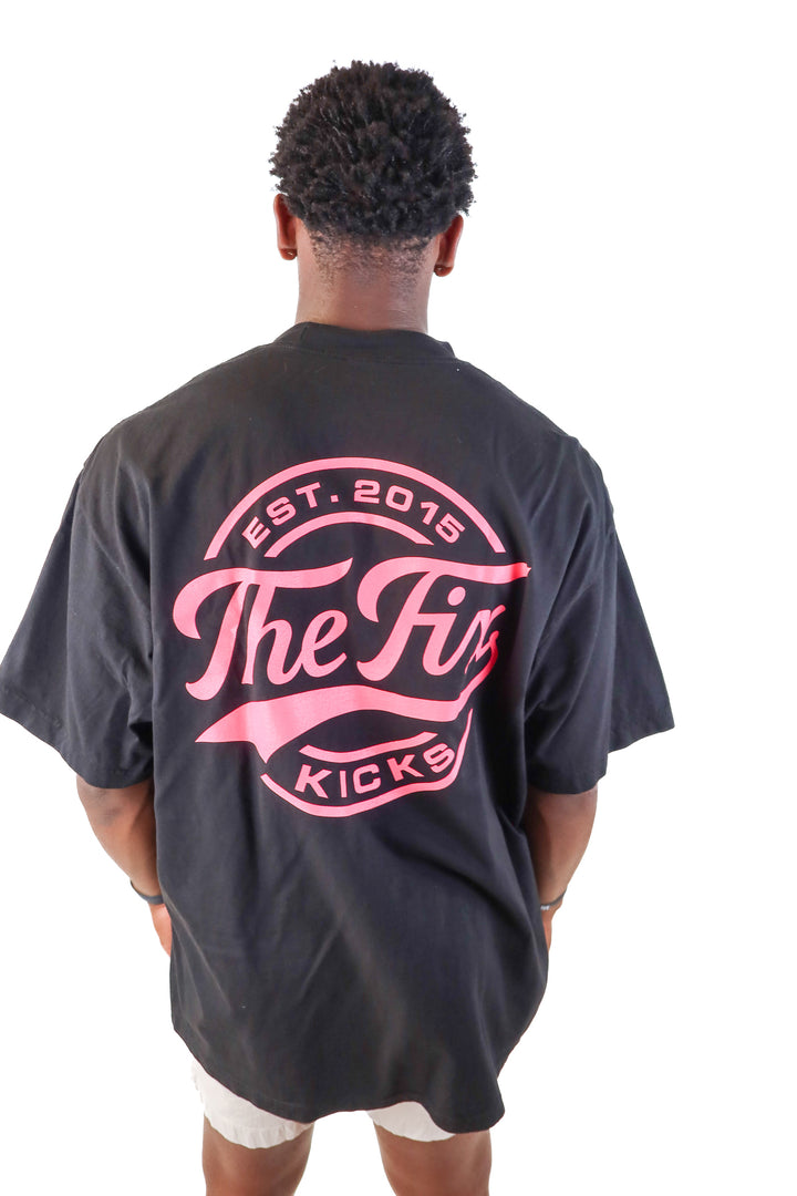the fix black/pink tshirt NWT (xl)