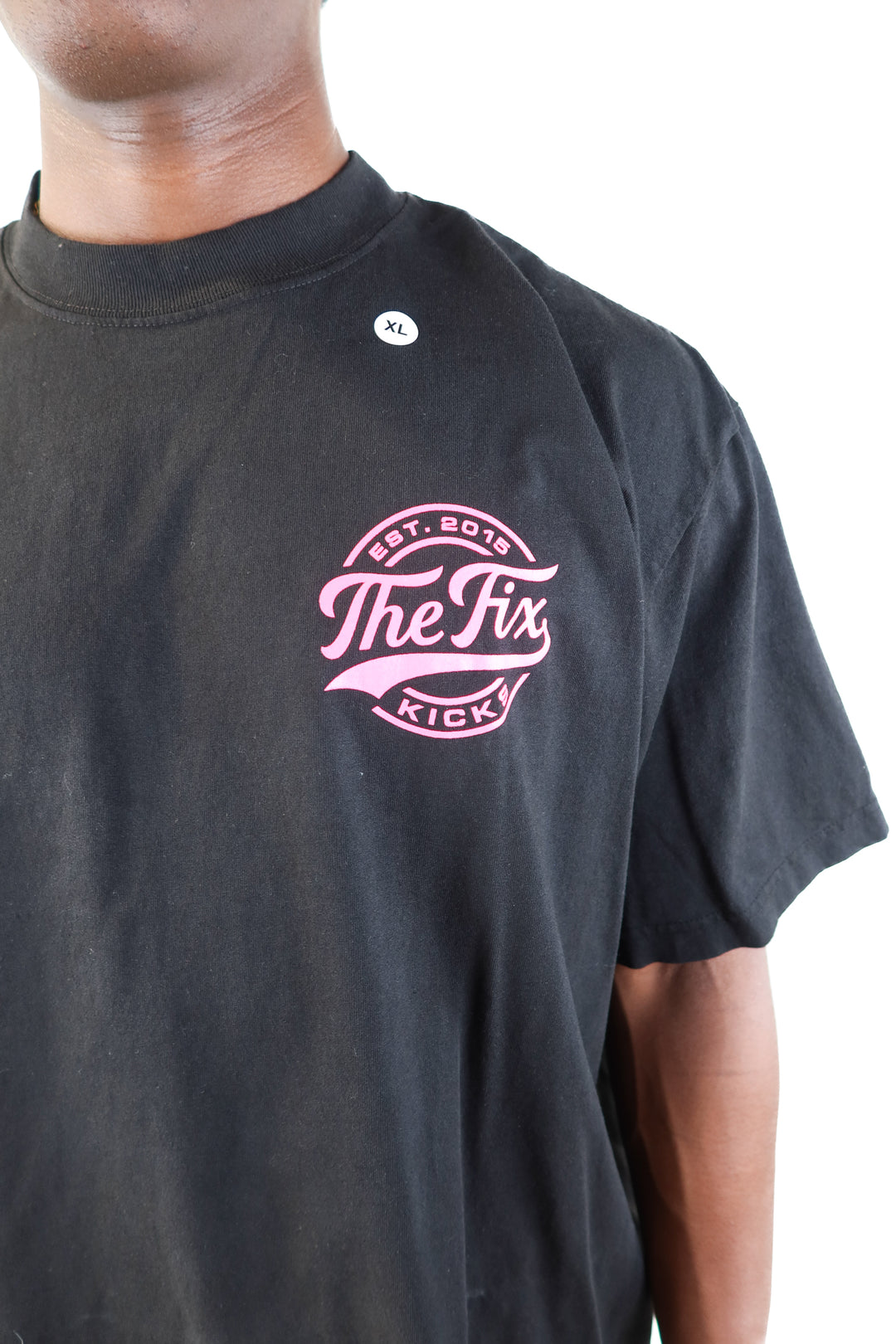 the fix black/pink tshirt NWT (xl)