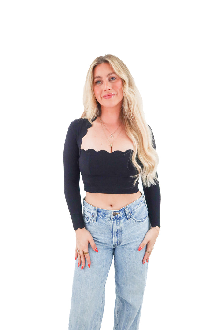 wiskii black scalloped long sleeve top (s)
