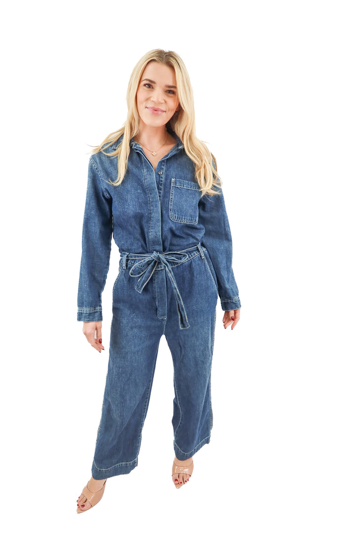 gap medium wash denim jumpsuit (4)