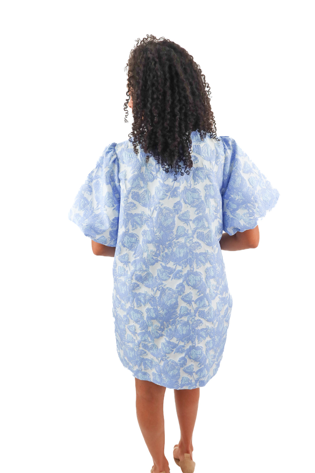 entro blue floral puff sleeve dress NWT (L; retail $64)