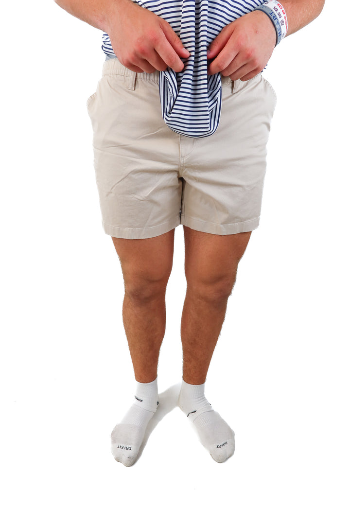 chubbies khaki shorts NWT (xl)