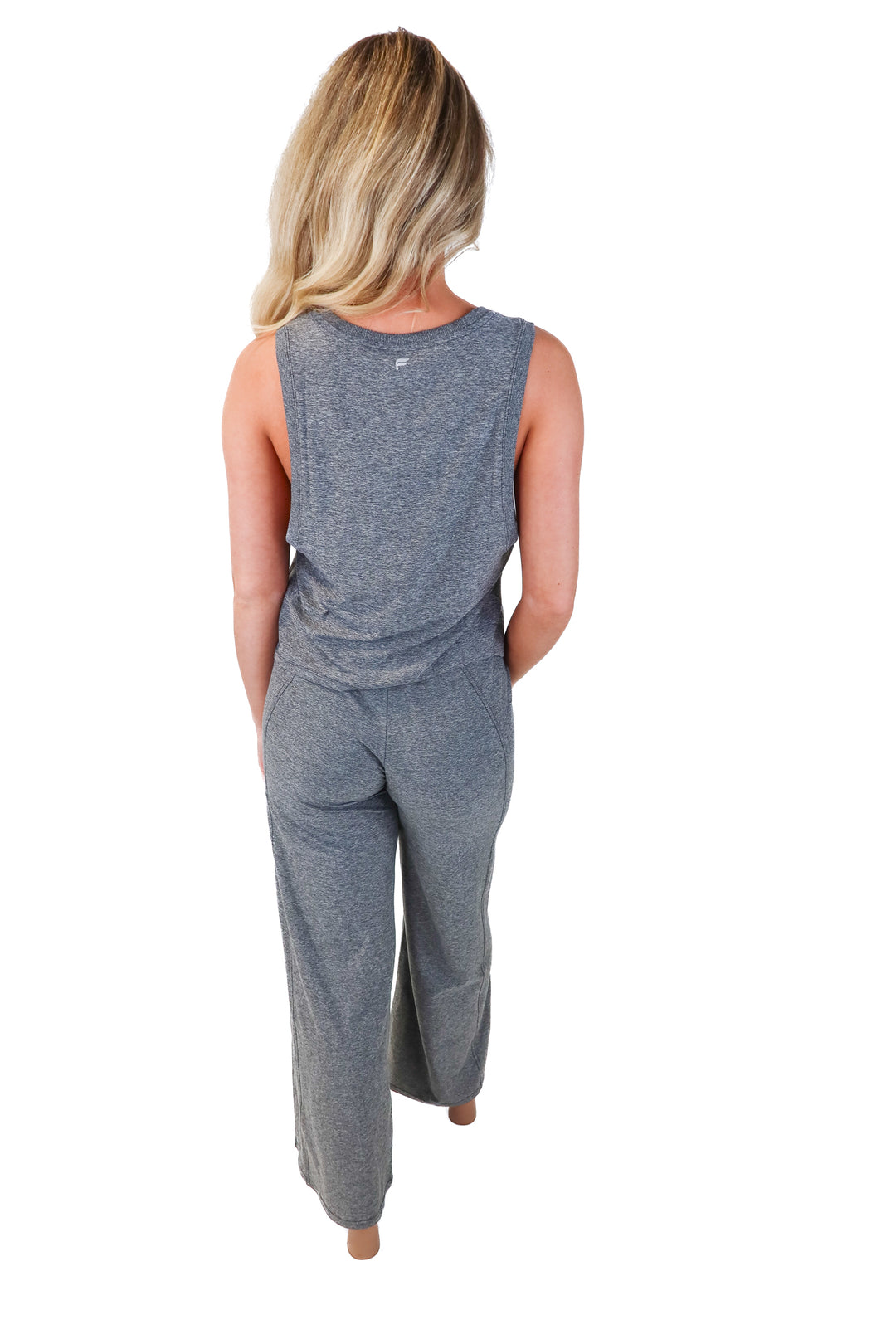 fabletics dark grey lounge set NWT (xs/s)