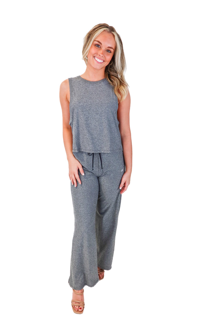 fabletics dark grey lounge set NWT (xs/s)
