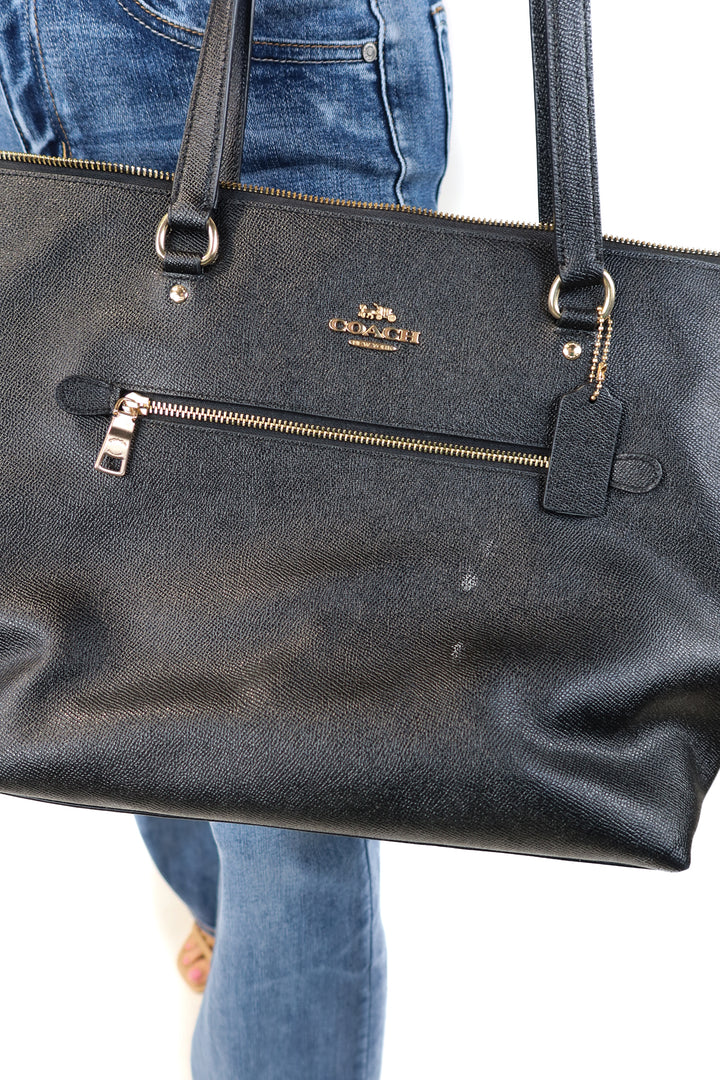 coach black tote bag (retail $398)