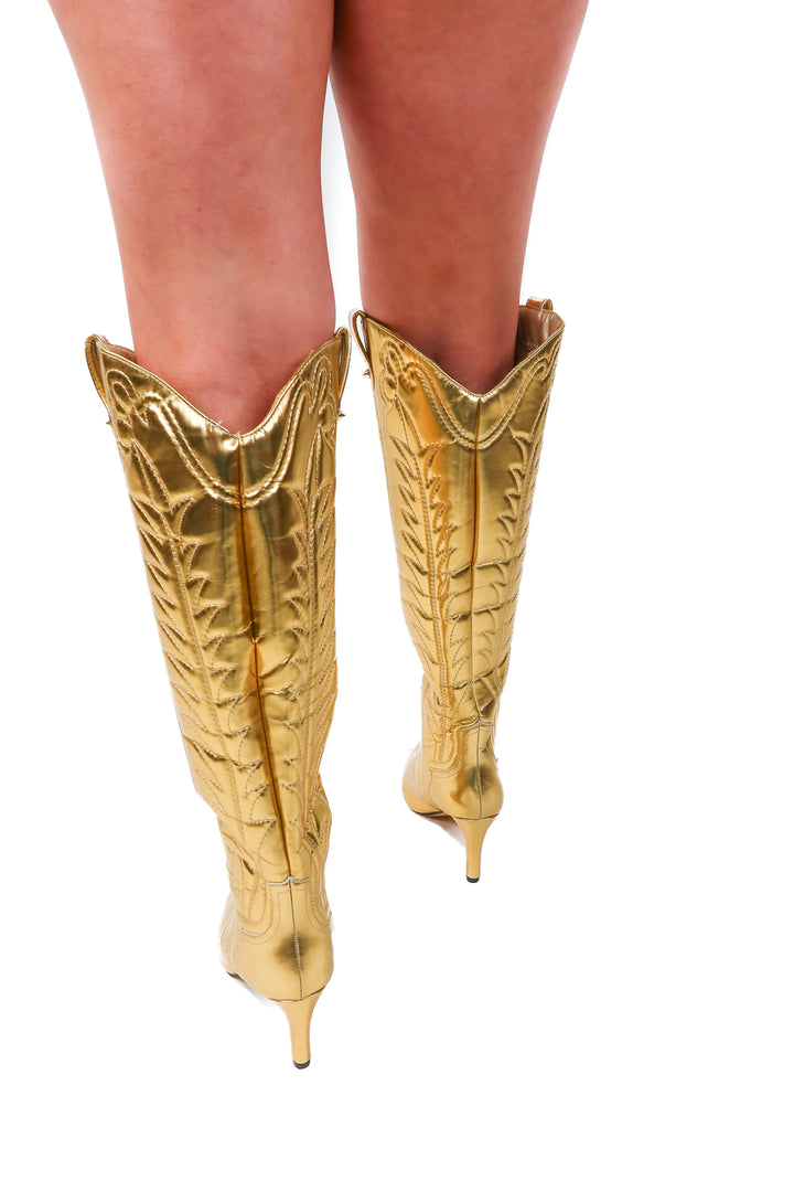 AUCTION ego gold heeled cowboy boots (10)- ends 5/20 at 8pm CT