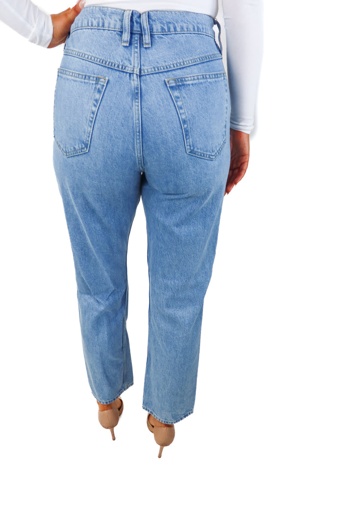 frame light wash straight leg jeans (29)