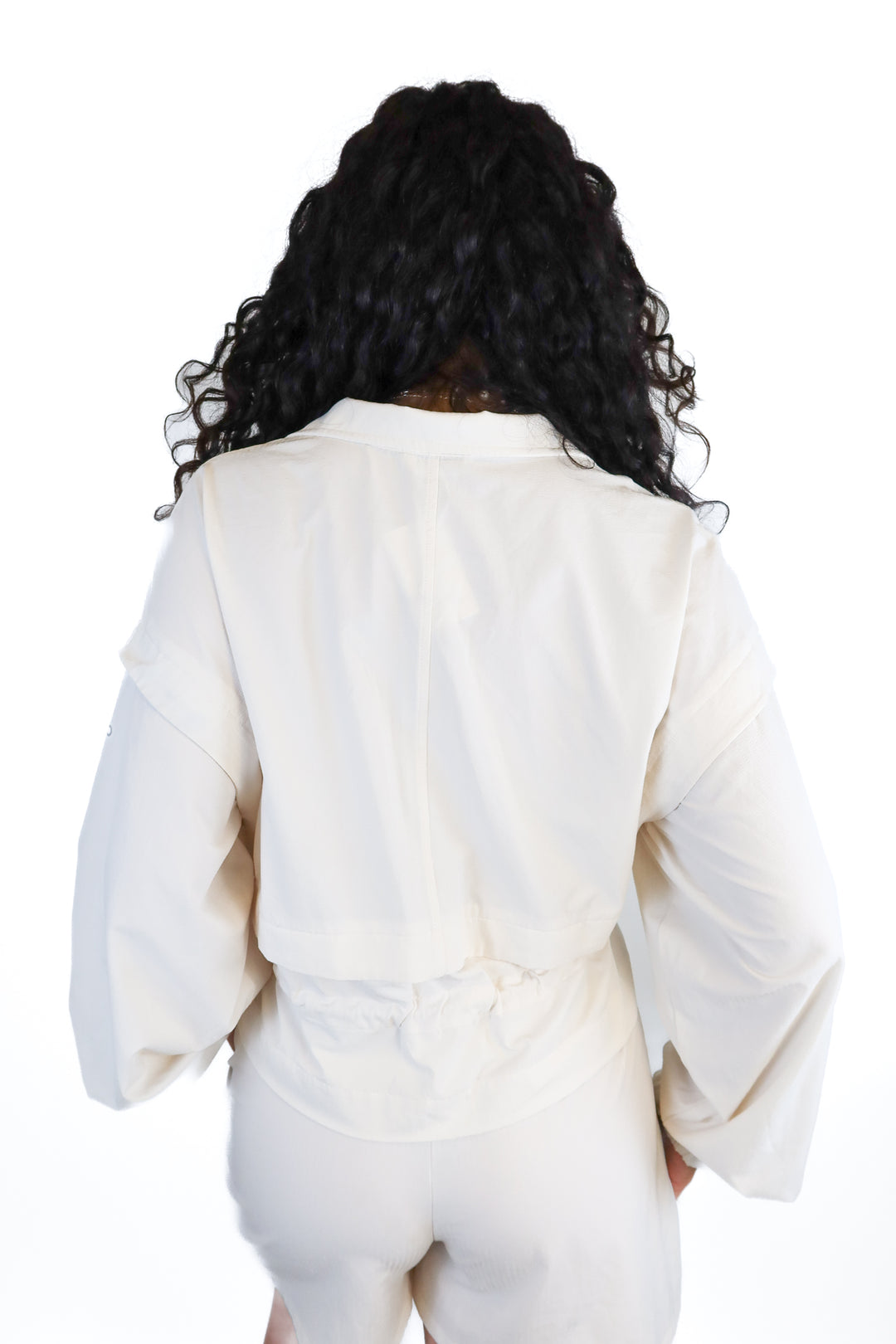Alo Cream Lightweight Drawstring Waist Jacket (M; retail $158)