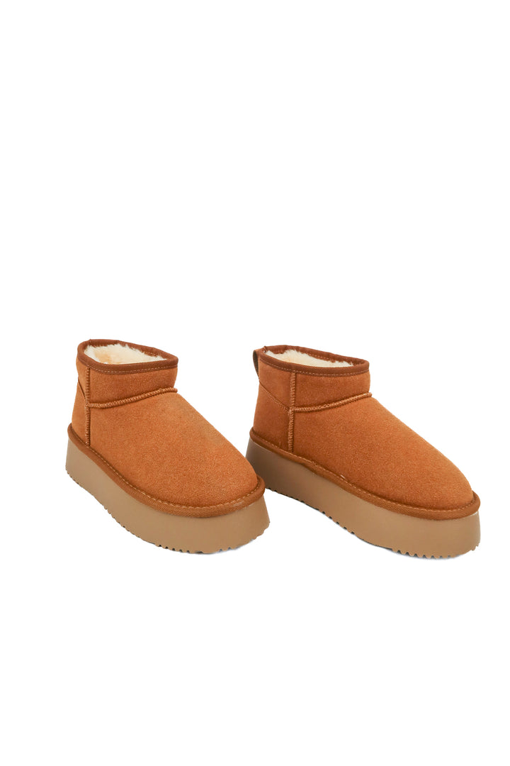 Brown fur ankle boots (37)