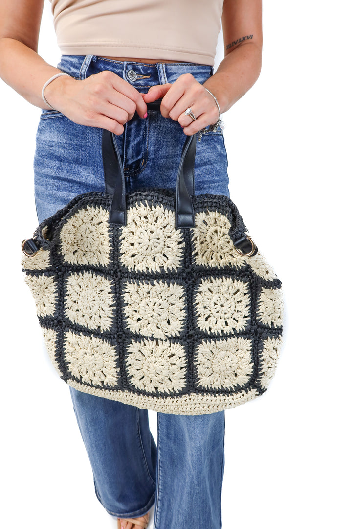 black/cream rattan bag
