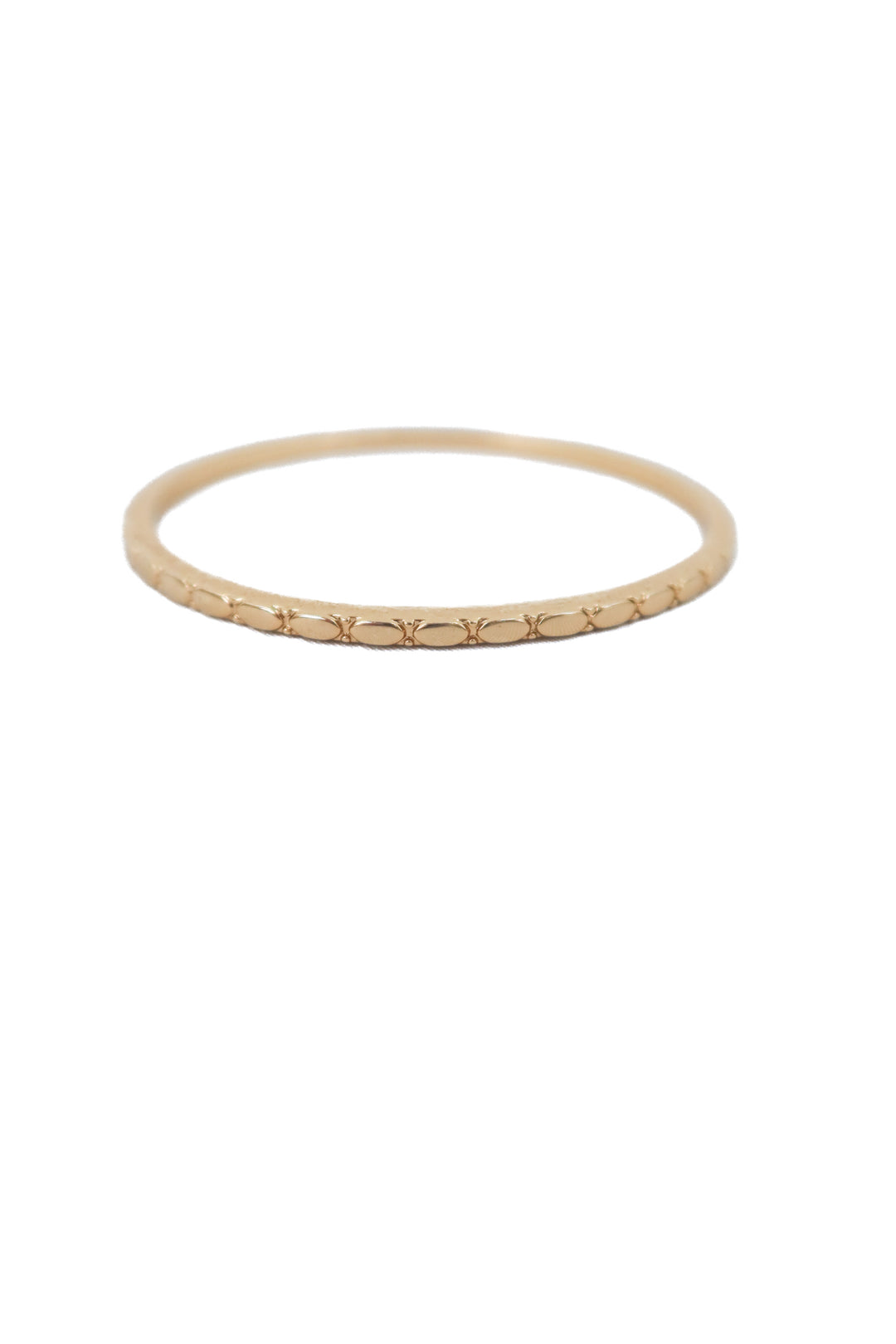 thin gold bangle