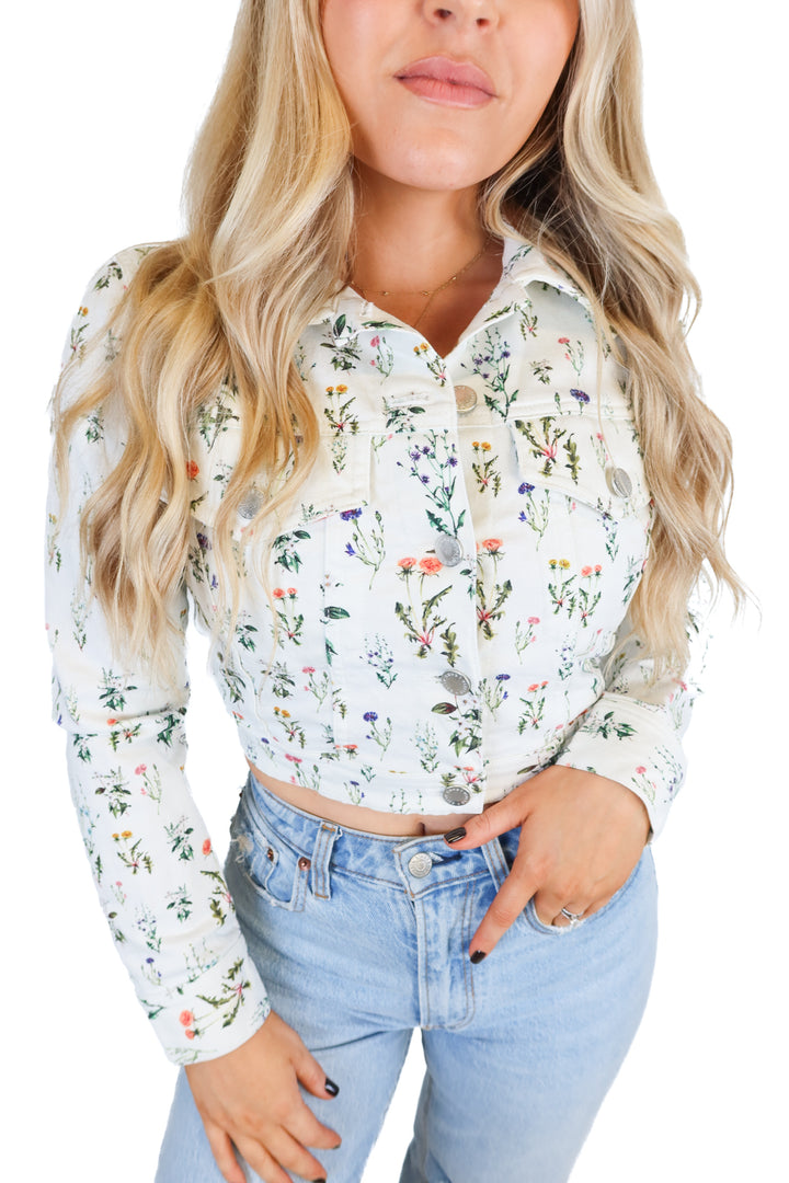 Alice + Olivia White Floral Cropped Denim Jacket (XS; retail $249)