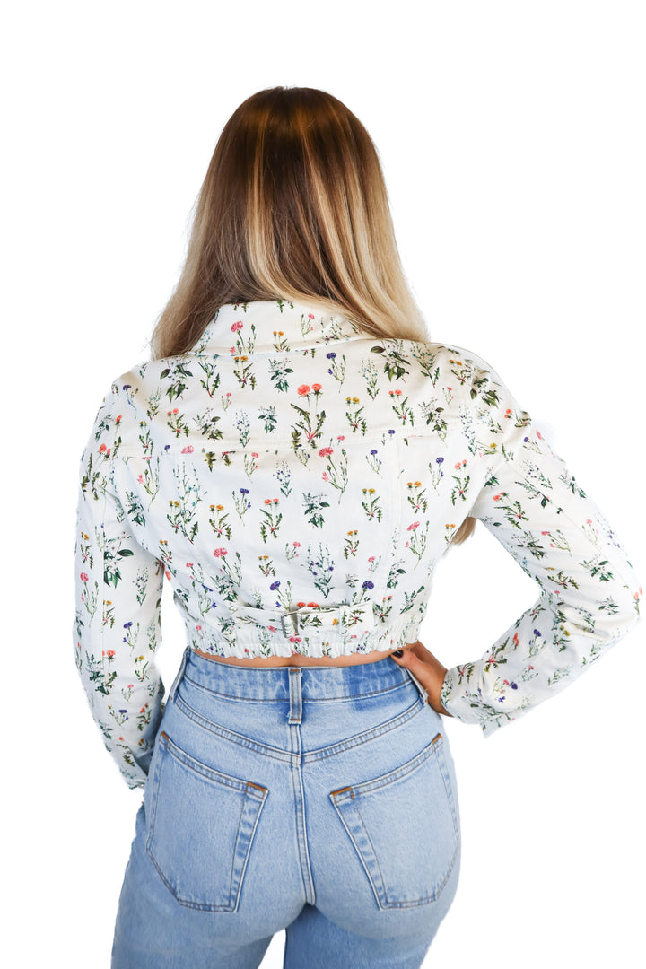 Alice + Olivia White Floral Cropped Denim Jacket (XS; retail $249)