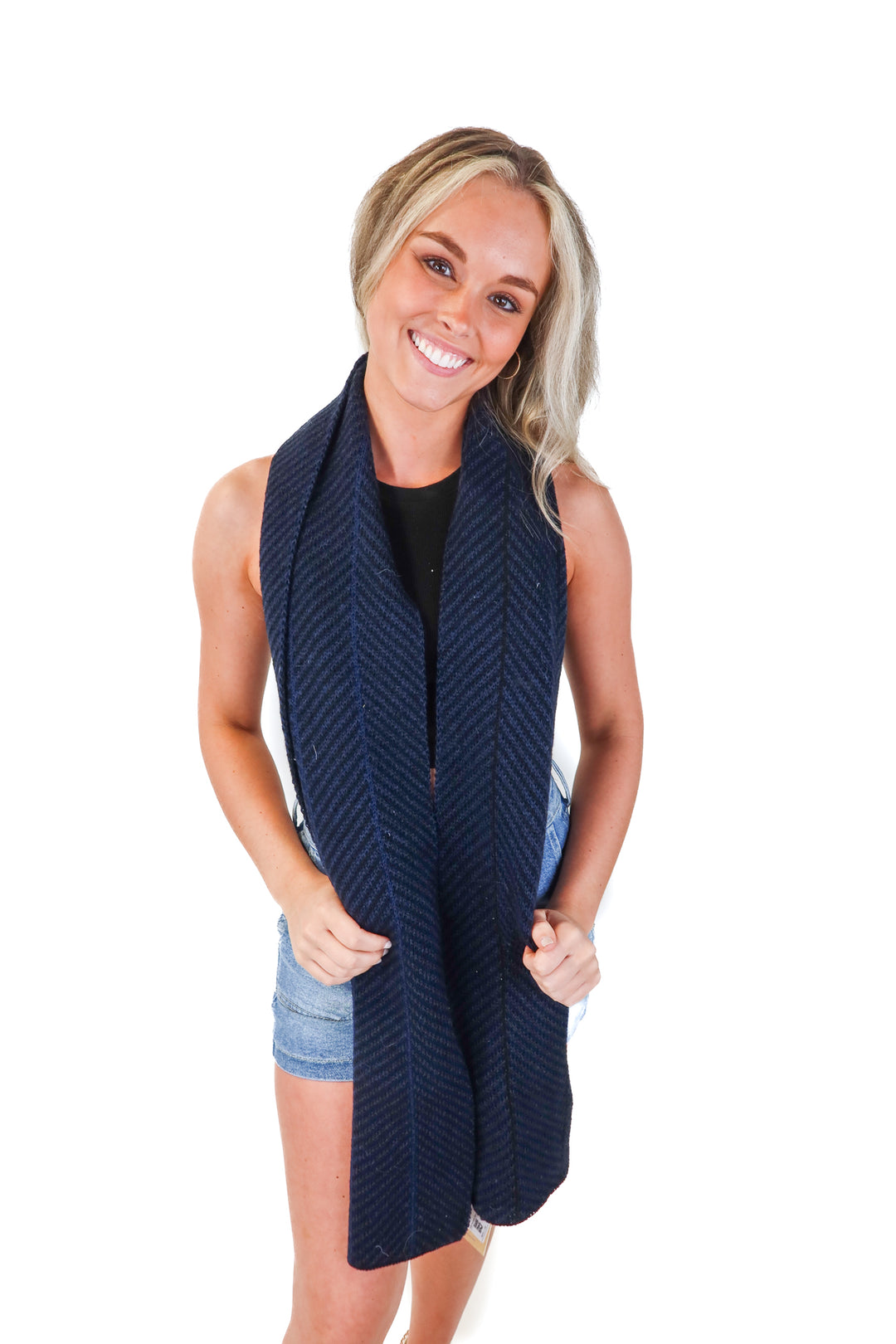 gallery seven navy/black chevron scarf NWT