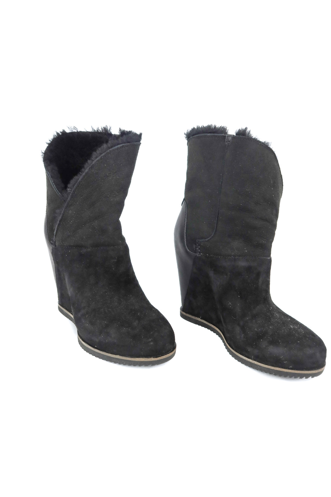 Ugg wedge suede black boots