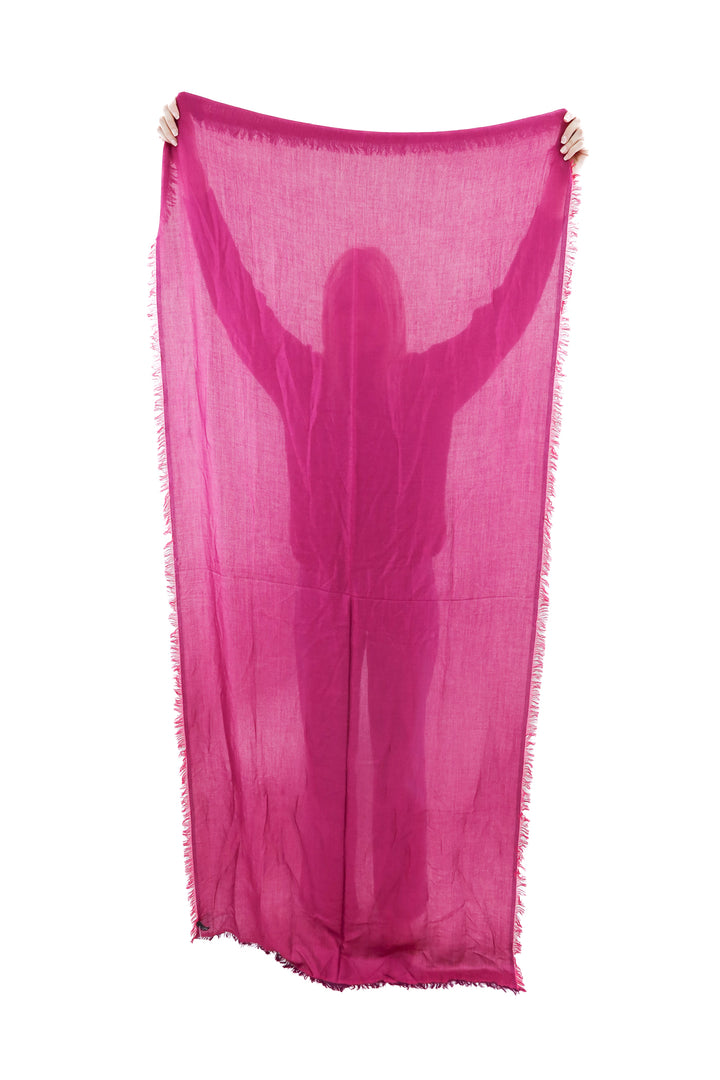 saks 5th avenue fuchsia cashmere scarf (retail $179)