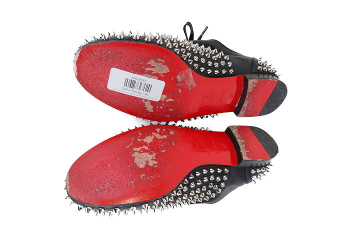 chrisitian louboutin spike leather oxfords (39; retail $750)
