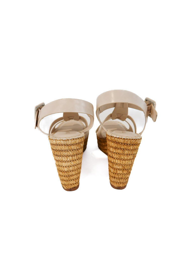 Bamboo ivory/rattan wedges NWOT (8.5; retail $40)