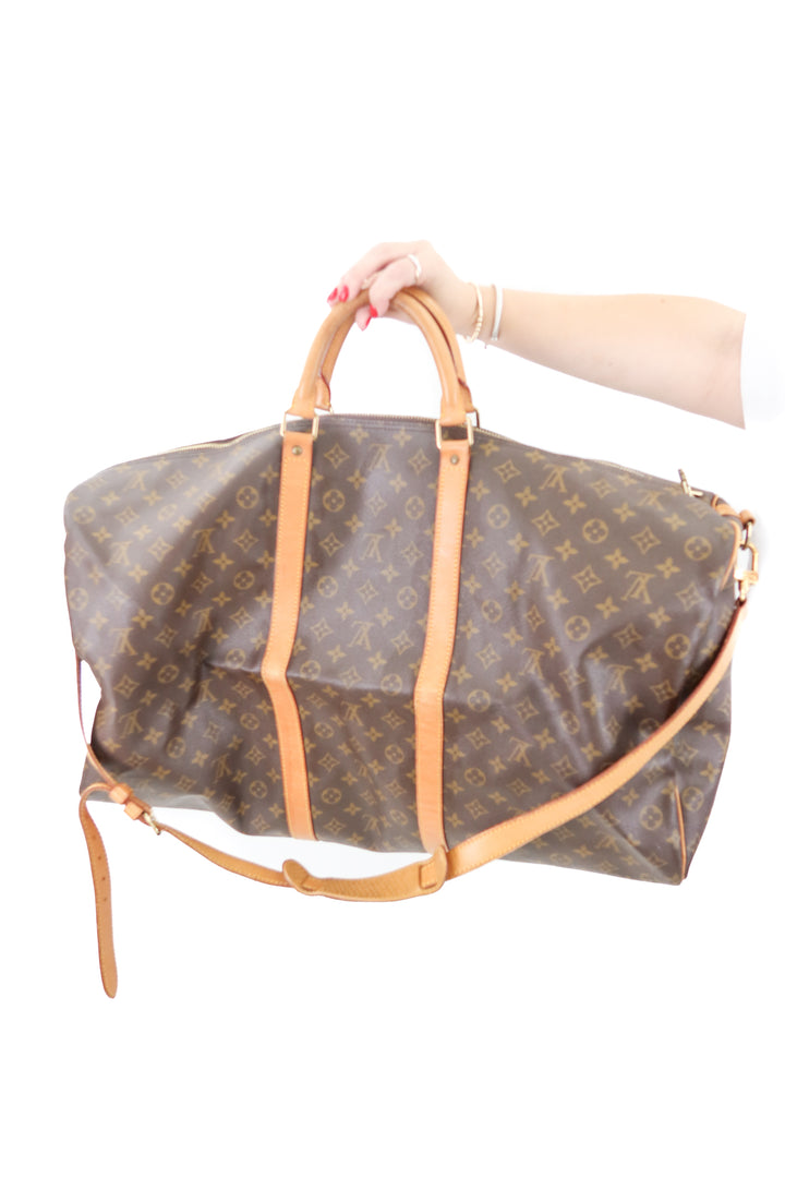 Louis Vuitton Keepall 60 monogram canvas (est. retail $2,700)