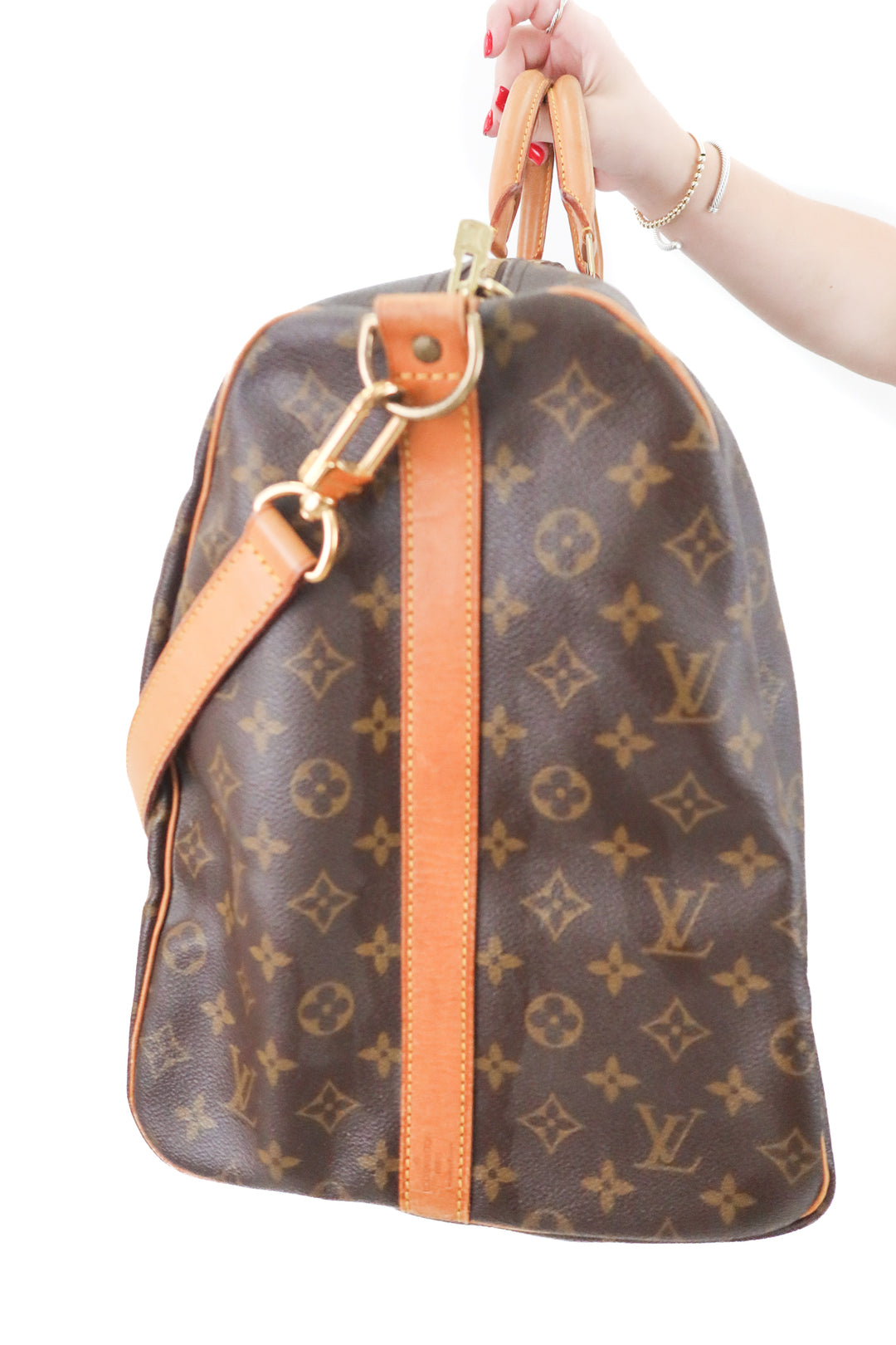 Louis Vuitton Keepall 60 monogram canvas (est. retail $2,700)