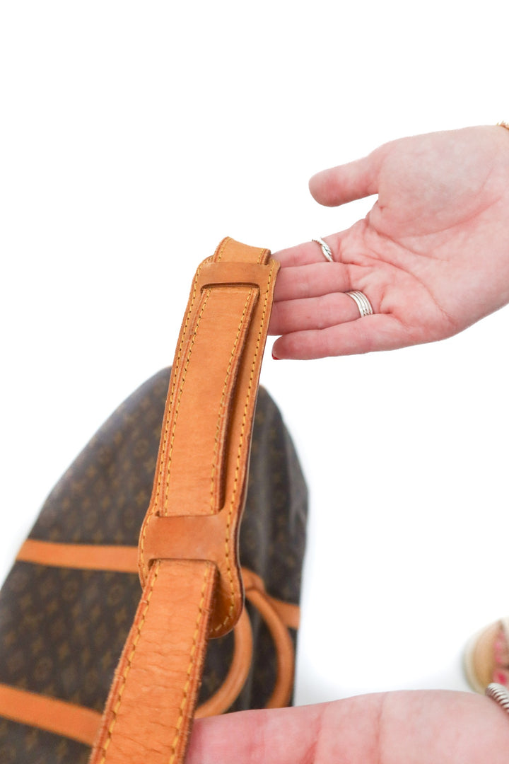 Louis Vuitton Keepall 60 monogram canvas (est. retail $2,700)
