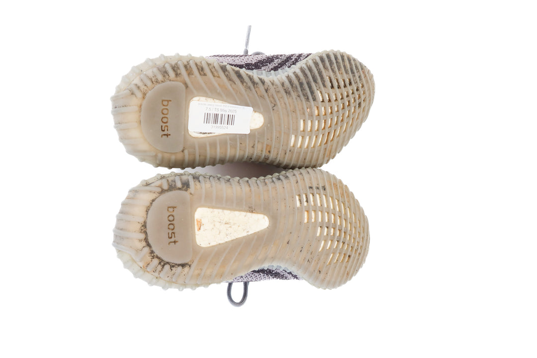 adidas yeezy boost 350 sneakers (7.5; retail $230)