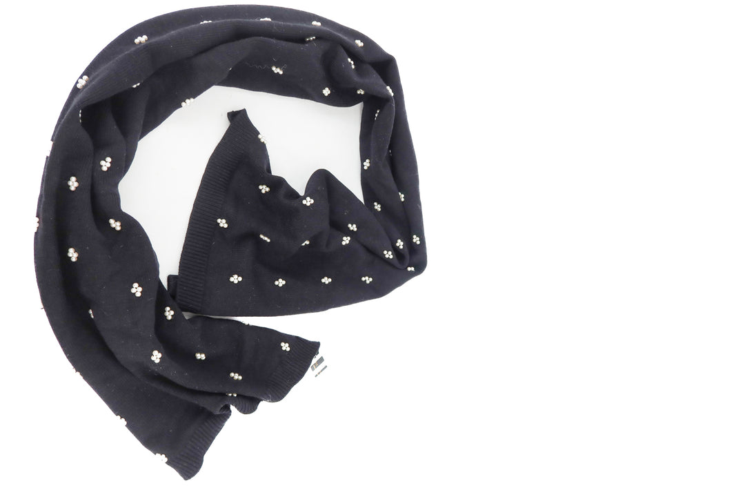 Lele Sadougi pearl cluster scarf and gloves NWT (retail $290)