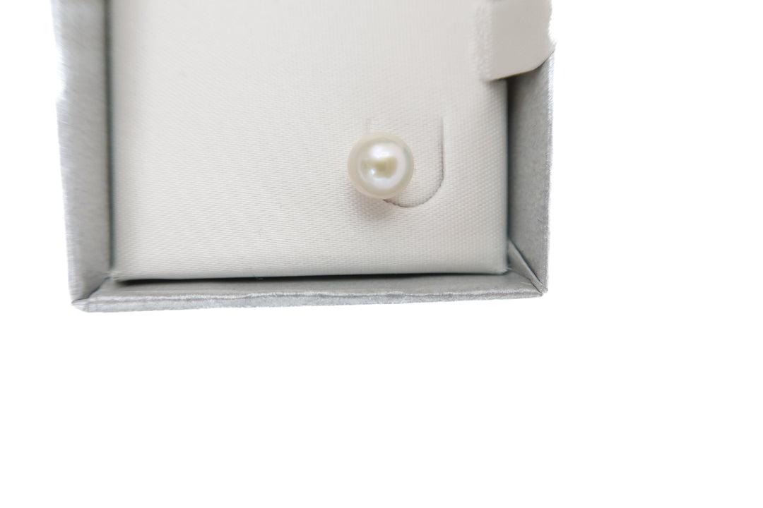 Pearl stud earrings