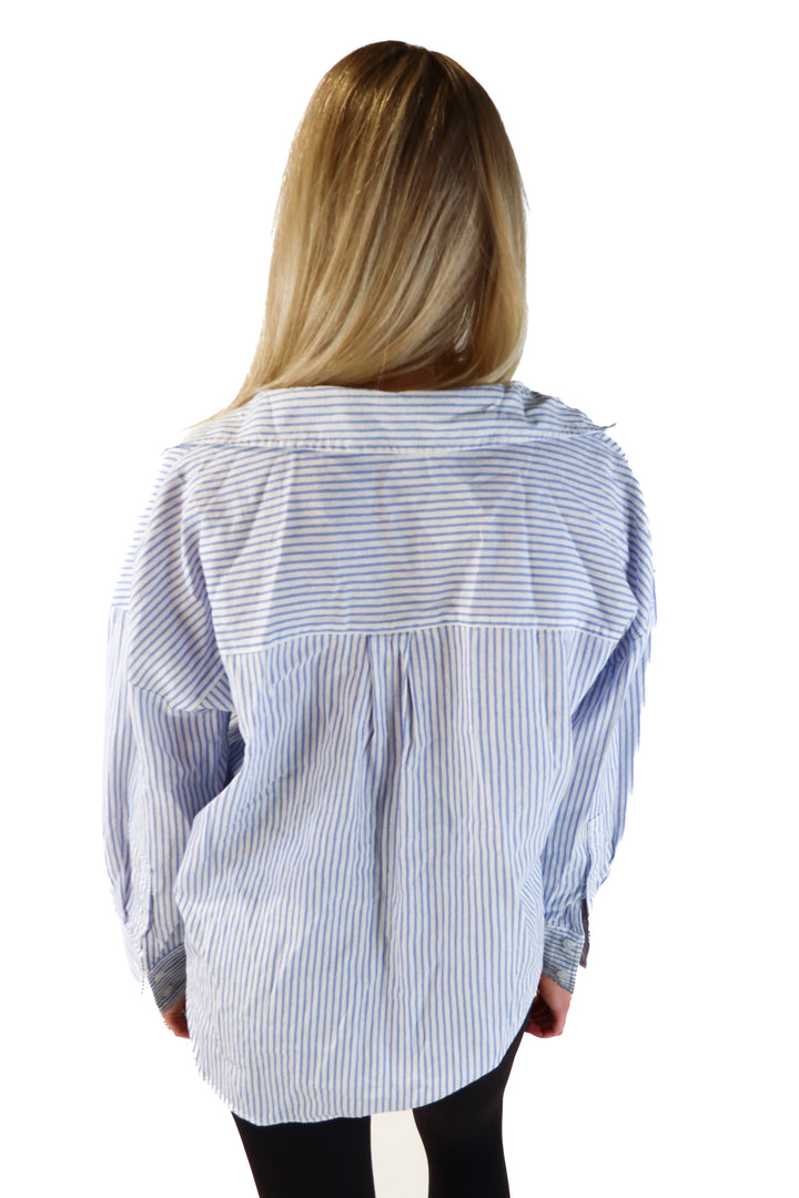 Zara Blue and White Pinstripe Shirt (M; retail $39.90)