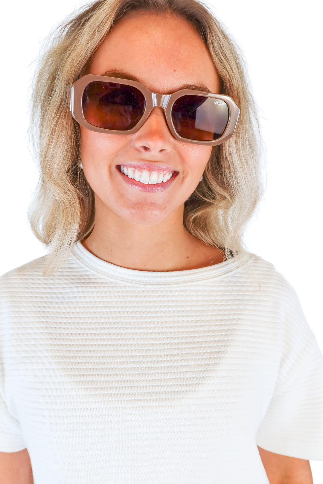 Quay mauve oval sunglasses