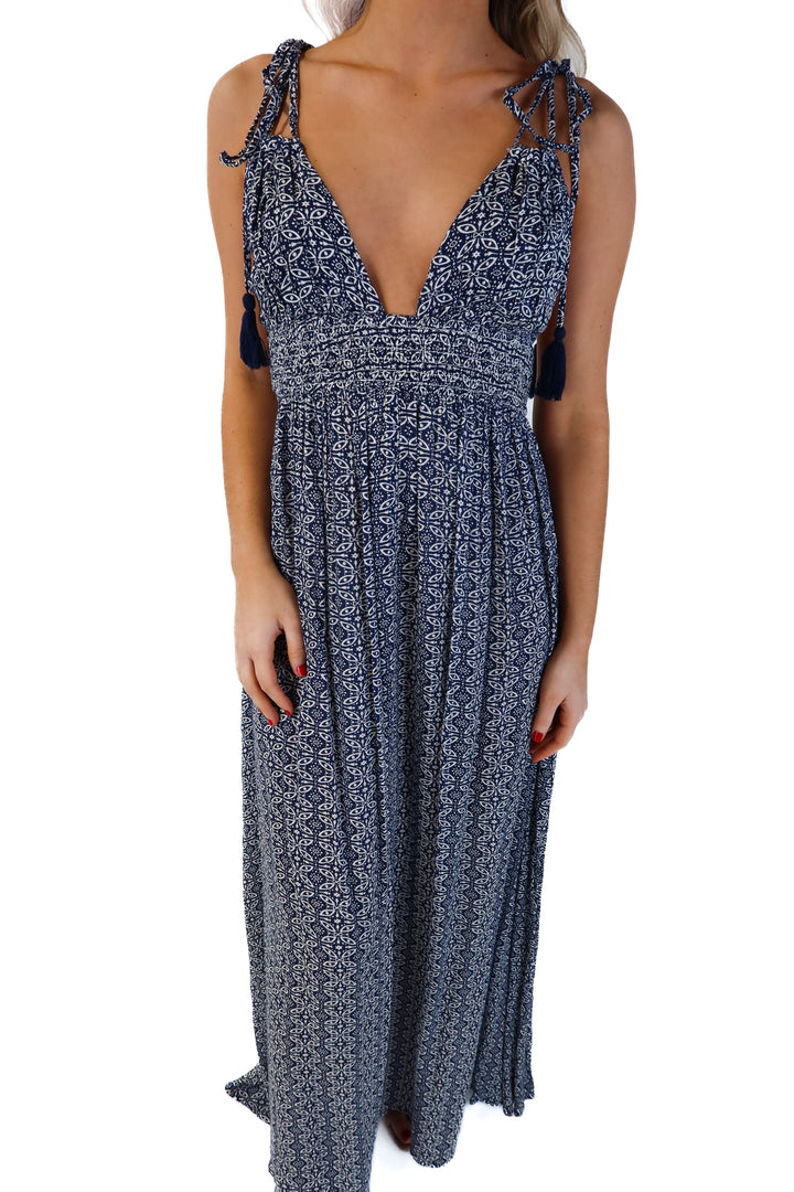 Lulus blue printed maxi dress (m; retails for $88)