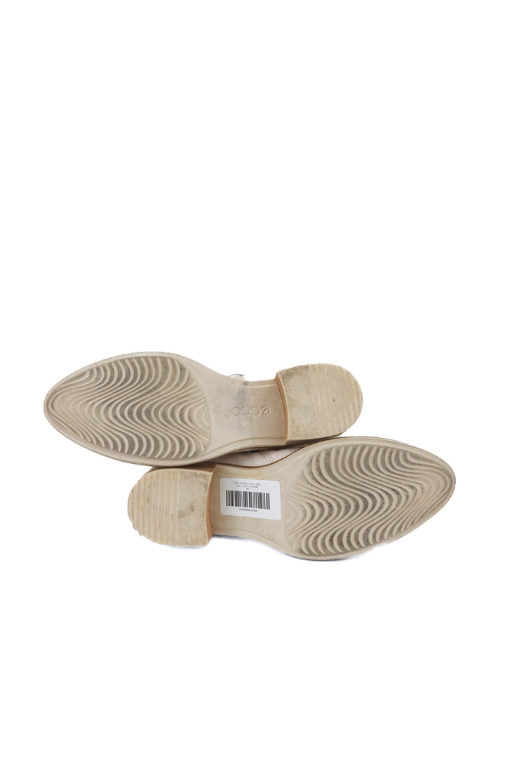 ecco cream bootie (38; retail $200)