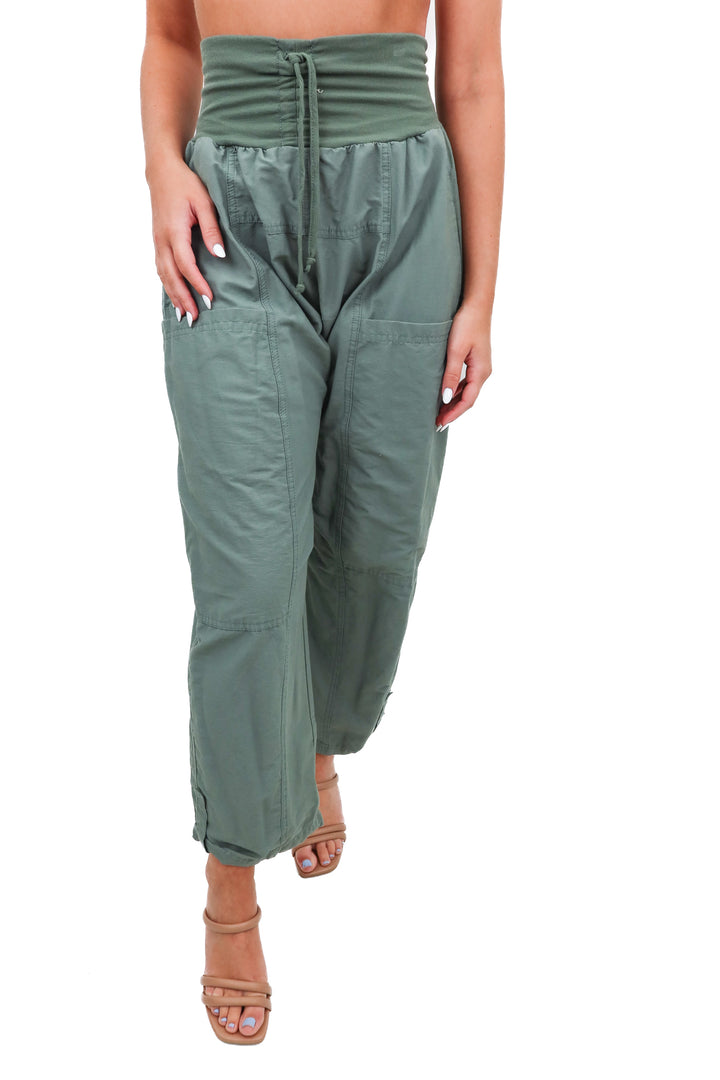 Free people green cargo pants ( XS)