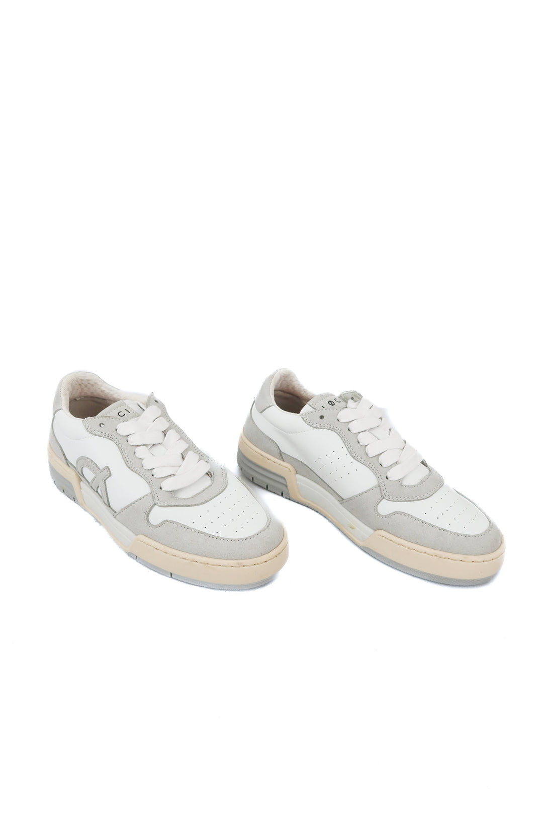 Loci white sneakers NWT (37)