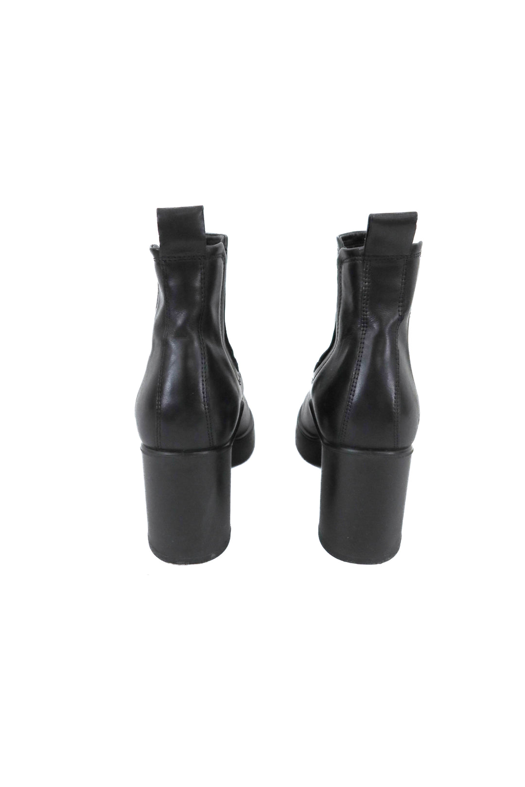 Ecco black boots (39; retail $179)