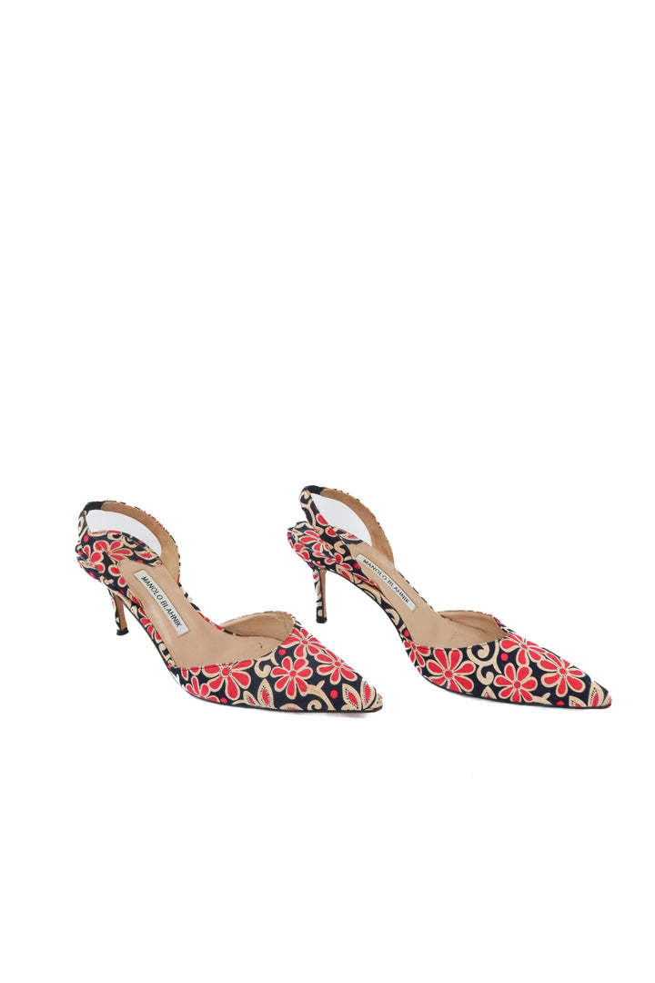 manolo blahnik floral slingback pumps (39; retail $995))