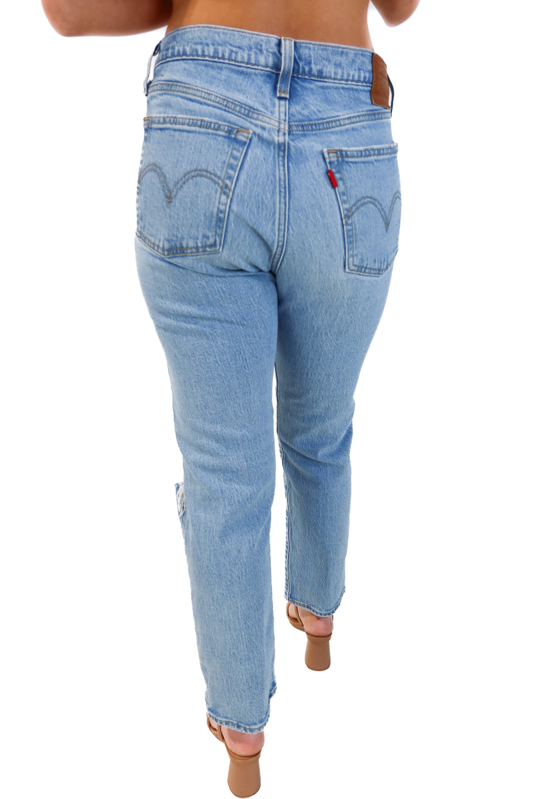 Levi’s light wash wedgie straight jeans (28; retails for $98)