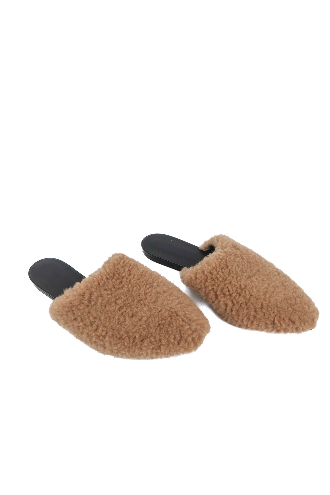 Jenny Kayne brown fur flats (39; retail $155)